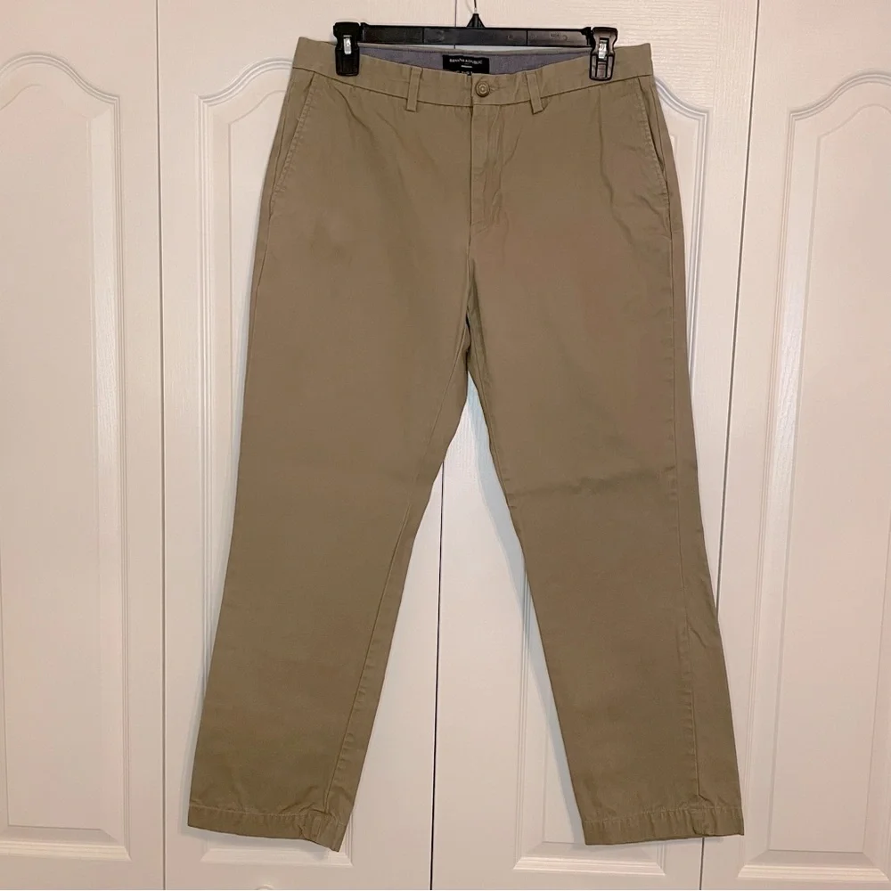 Banana Republic flat front chinos